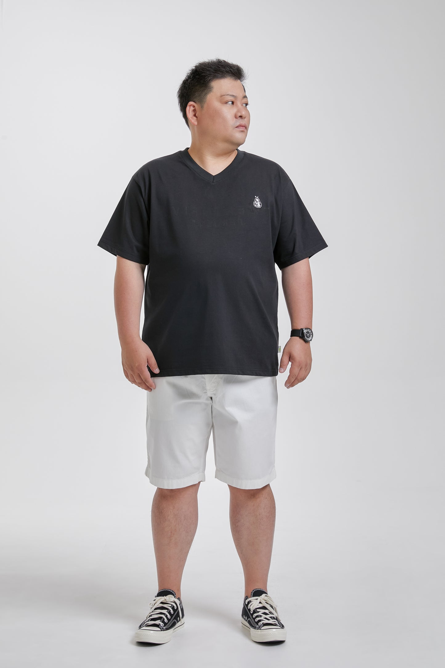 【Recycle】”ECOに対する意識を重視した” VネックTシャツ