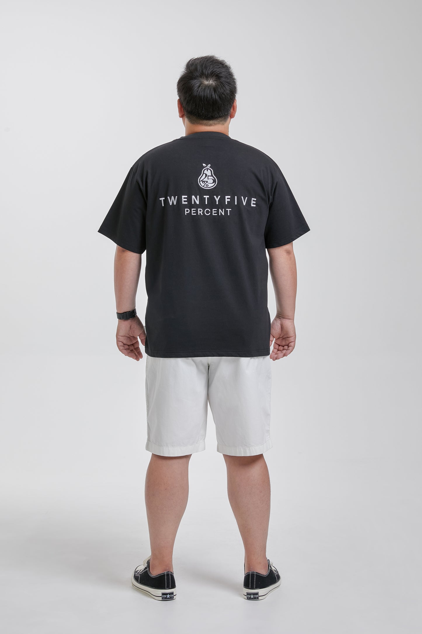 【Recycle】”ECOに対する意識を重視した” VネックTシャツ
